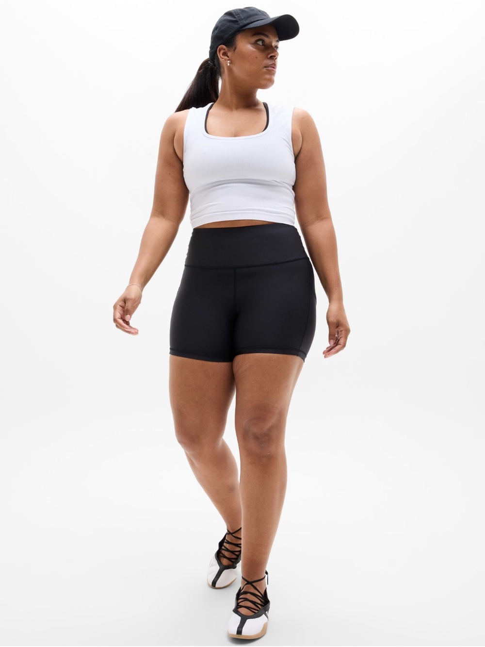 Athleta Interval Stash High Rise Short - Picture 5 of 10